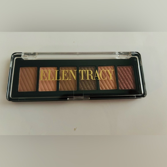 New Ellen Tracy Eye Essentials Eyeshadow Eyeliner Mascara - Picture 2 of 13